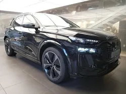 Noir mythic métallisé Utilisé 2024 Audi Q6 e-tron Design SUV | 89 880 € (Prix cher)