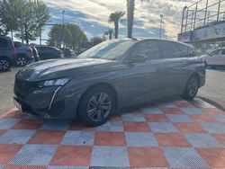 Gris Utilisé 2024 Peugeot 308 Allure Break | 24 950 € (Prix juste)