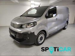 Gris Nouvelle 2025 Peugeot e-Expert Premium Van | 38 990 € (Prix assez cher)