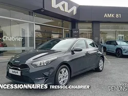 Gris Utilisé 2024 Kia Ceed Active Berline | 21 990 € (Super prix)