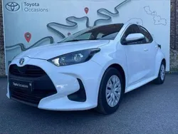 Utilisé 2022 Toyota Yaris Hybrid Berline | 18 490 € (Prix juste)