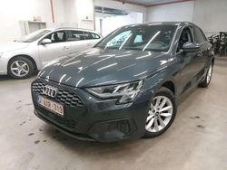 Gris Utilisé 2021 Audi A3 Sportback Berline | 23 990 € (Prix juste)