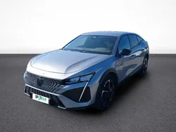 Gris Utilisé 2023 Peugeot 408 Allure Berline | 24 990 € (Prix juste)