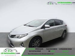 Utilisé 2015 Toyota Auris Hybrid Berline | 16 800 € (Prix assez cher)