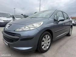 Gris Utilisé 2008 Peugeot 207 Berline | 5 490 € (Prix juste)
