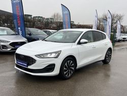Utilisé 2023 Ford Focus Business Edition Berline | 17 399 € (Prix assez cher)