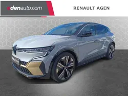 Gris Utilisé 2022 Renault Mégane Iconic Berline | 26 489 € (Prix juste)