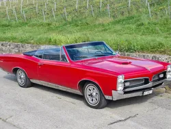 Rouge Utilisé 1967 Pontiac GTO Cabriolet | 82 847 €
