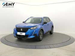 Vert Utilisé 2023 Peugeot 2008 Style SUV | 18 779 € (Bon prix)