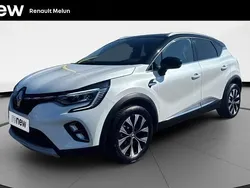 Blanc Utilisé 2024 Renault Captur Techno SUV | 19 400 € (Prix juste)