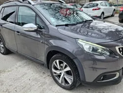 Gris Utilisé 2017 Peugeot 2008 Crossway SUV | 8 990 € (Prix juste)