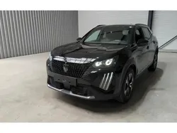 Gris Nouvelle 2025 Peugeot 2008 Allure SUV | 27 990 € (Prix juste)