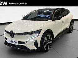 Blanc Occasion 2022 Renault Megane E-Tech Techno Berline | 20 990 € (Prix assez cher)