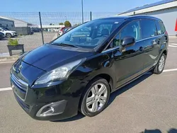 Noir Utilisé 2016 Peugeot 5008 Active Monospace | 5 500 € (Super prix)