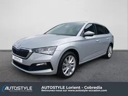 Gris Utilisé 2023 Skoda Scala Clever Citadine | 19 990 €