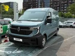 Bleu Nouvelle 2025 Renault Master Van | 74 760 €