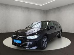 Noir Utilisé 2024 VW Passat Elegance Break | 48 100 €