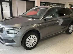 Gris Utilisé 2024 Skoda Kamiq Active SUV | 18 499 € (Prix juste)