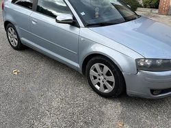 Bleu Occasion 2004 Audi A3 Ambiente Berline | 1 500 € (Prix juste)