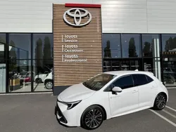 Blanc Utilisé 2024 Toyota Corolla Design | 26 480 € (Bon prix)