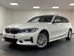Utilisé 2021 BMW 330 Luxury Line | 34 900 € (Bon prix)