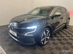 Noir Utilisé 2022 Renault Mégane Techno | 25 300 € (Prix assez cher)