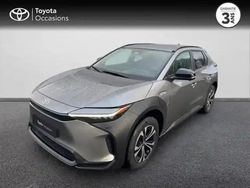 Gris platine métallisé premium Occasion 2024 Toyota bZ4X SUV | 39 690 € (Prix cher)
