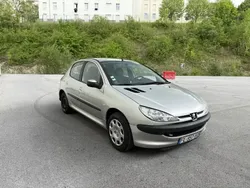 Utilisé 2005 Peugeot 206 Style Berline | 2 950 € (Prix assez cher)
