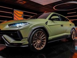 Utilisé 2024 Lamborghini Urus SUV | 390 000 €