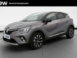 Gris Utilisé 2024 Renault Captur Techno SUV | 19 490 € (Prix juste)