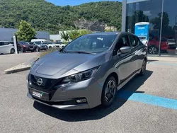 Gris Utilisé 2022 Nissan Leaf Acenta Citadine | 14 490 € (Prix juste)