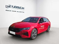 Rouge Utilisé 2025 Skoda Octavia RS Monospace | 42 605 € (Prix assez cher)
