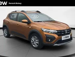 Orange Utilisé 2022 Dacia Sandero Comfort Citadine | 13 400 € (Prix juste)