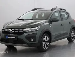 Vert Utilisé 2024 Dacia Sandero Expression Citadine | 16 499 € (Prix juste)