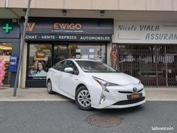 Blanc Utilisé 2017 Toyota Prius Edition Citadine | 16 990 €