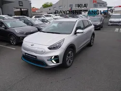 Argente Utilisé 2021 Kia e-Niro 2 SUV | 19 990 € (Bon prix)