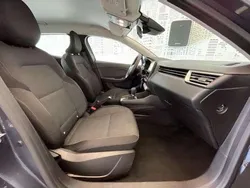 Utilisé 2021 Renault Clio V Business Berline | 14 990 € (Prix juste)