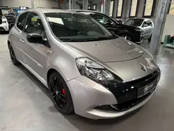Gris Utilisé 2011 Renault Clio R.S. R.S. Citadine | 16 990 €