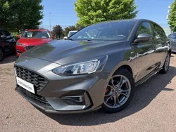 Gris Utilisé 2022 Ford Focus ST-Line X | 19 499 € (Prix juste)
