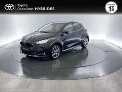 Utilisé 2024 Toyota Yaris Hybrid Berline | 22 990 € (Prix juste)
