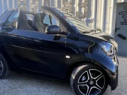 Utilisé 2019 Smart ForTwo Electric Drive Prime Cabriolet | 13 990 € (Prix juste)
