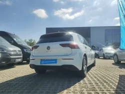 Utilisé 2024 VW Golf VIII Life | 27 990 € (Prix juste)