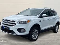Blanc Utilisé 2017 Ford Kuga Titanium SUV | 15 789 € (Prix juste)