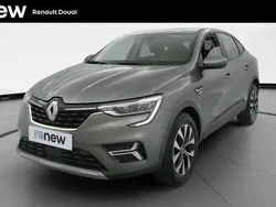 Gris Utilisé 2023 Renault Arkana Equilibre SUV | 20 499 € (Prix juste)