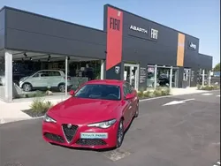 Utilisé 2017 Alfa Romeo Giulia Lusso Berline | 20 490 € (Prix cher)