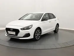 Blanc Utilisé 2021 Hyundai i30 Edition Berline | 15 160 € (Prix juste)
