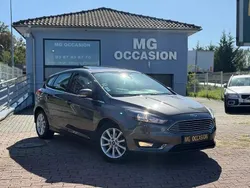Gris Utilisé 2017 Ford Focus S Berline | 9 990 € (Prix juste)