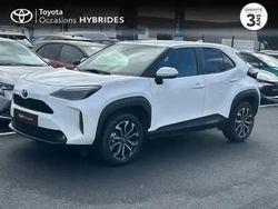 Blanc Utilisé 2022 Toyota Yaris Hybrid Design SUV | 21 990 € (Prix juste)