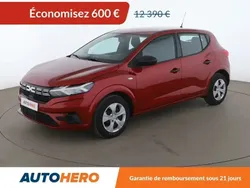 Rouge Utilisé 2022 Dacia Sandero Essentiel Citadine | 11 790 € (Prix juste)
