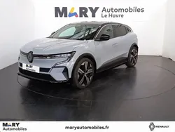 Utilisé 2022 Renault Mégane Iconic Berline | 26 990 € (Prix juste)
